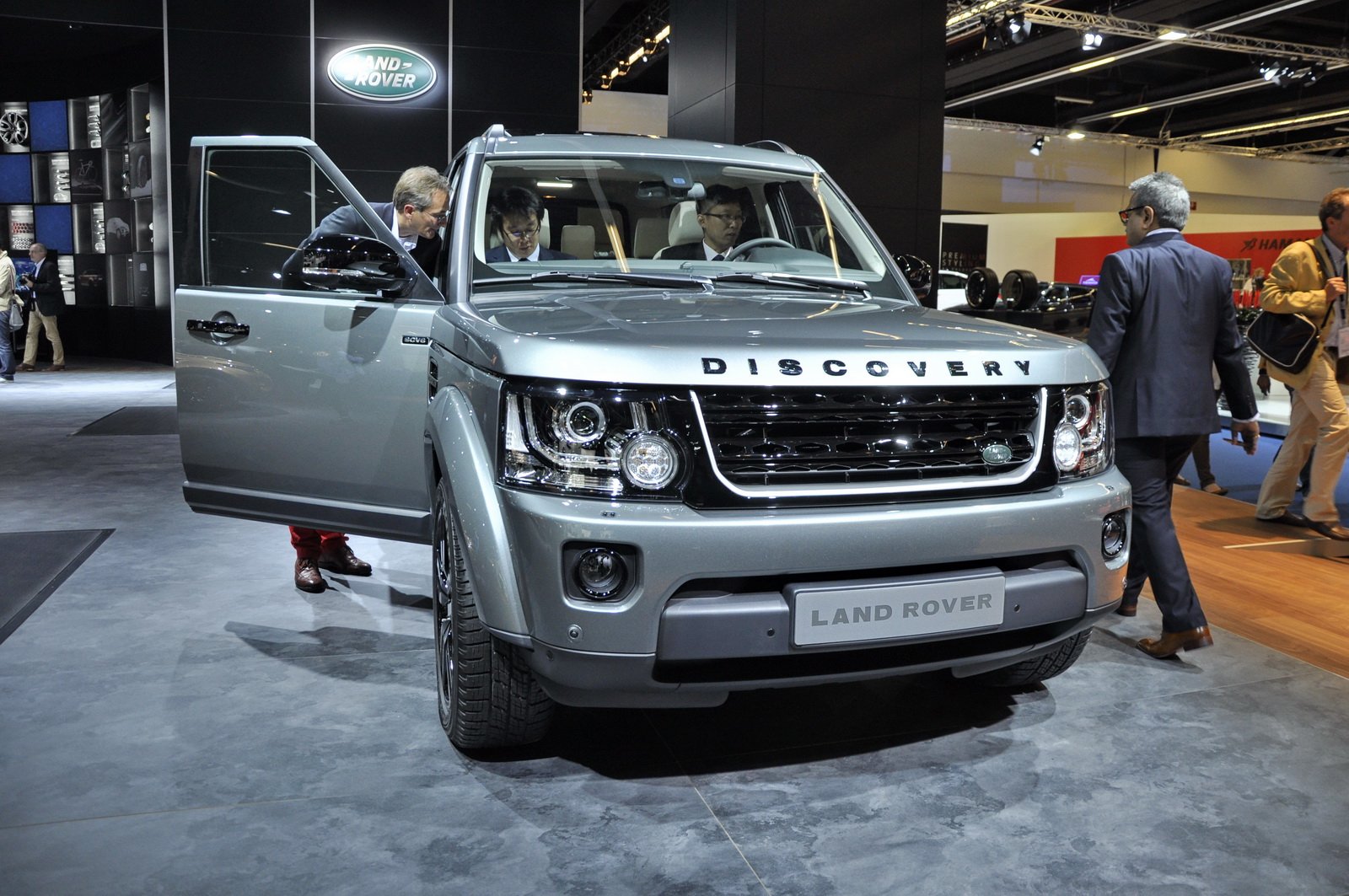 Land Rover Discovery 2014: po stopách Freelanderu