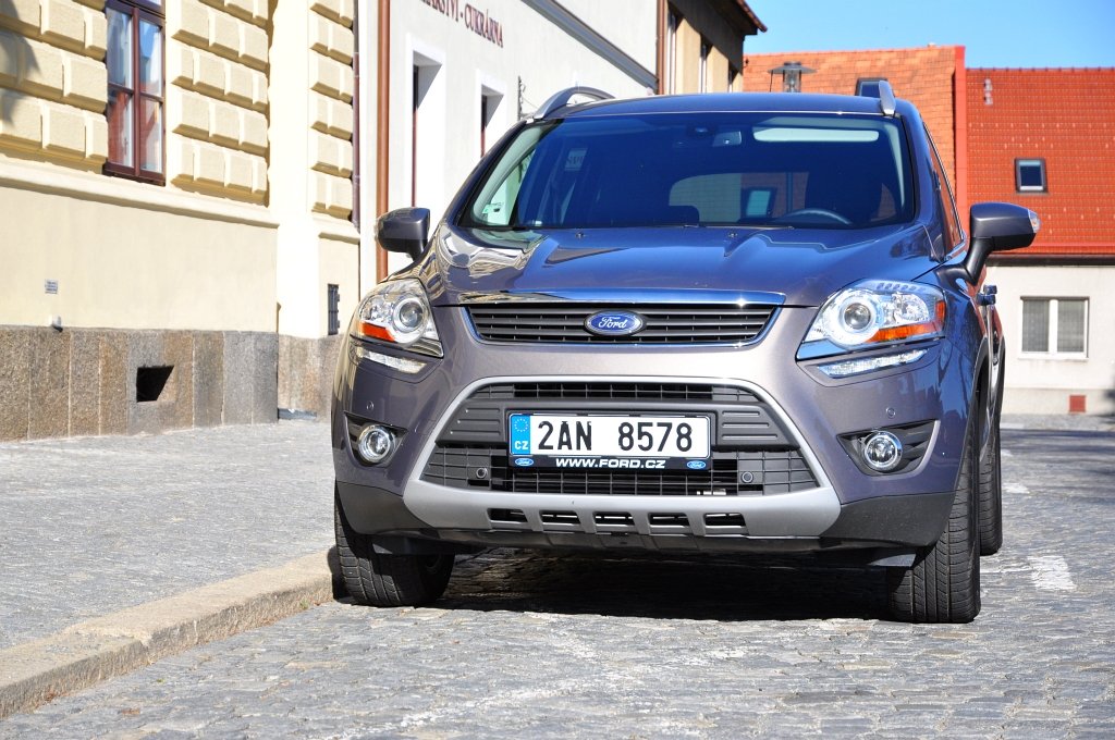 Aktuálně testujeme: Ford Kuga 2.0 TDCi Titanium S