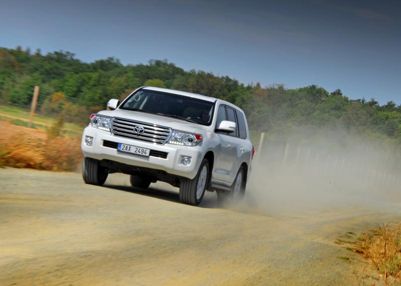 4×4 EXTRA: Toyota Land Cruiser V8 2012