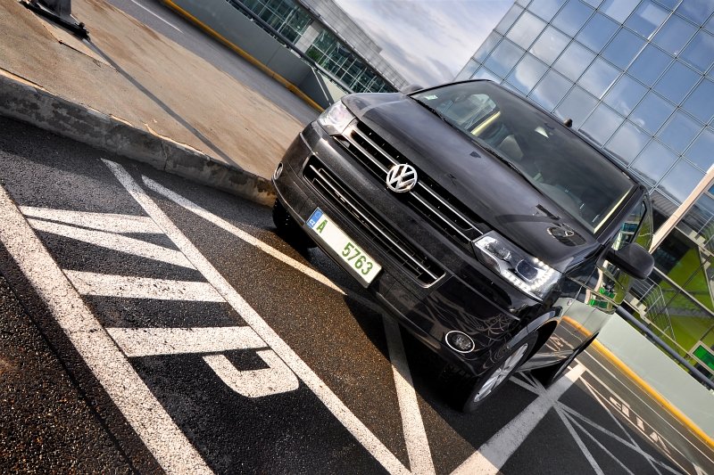 4×4 EXTRA: Volkswagen Multivan Business 2.0 TDI 4Motion