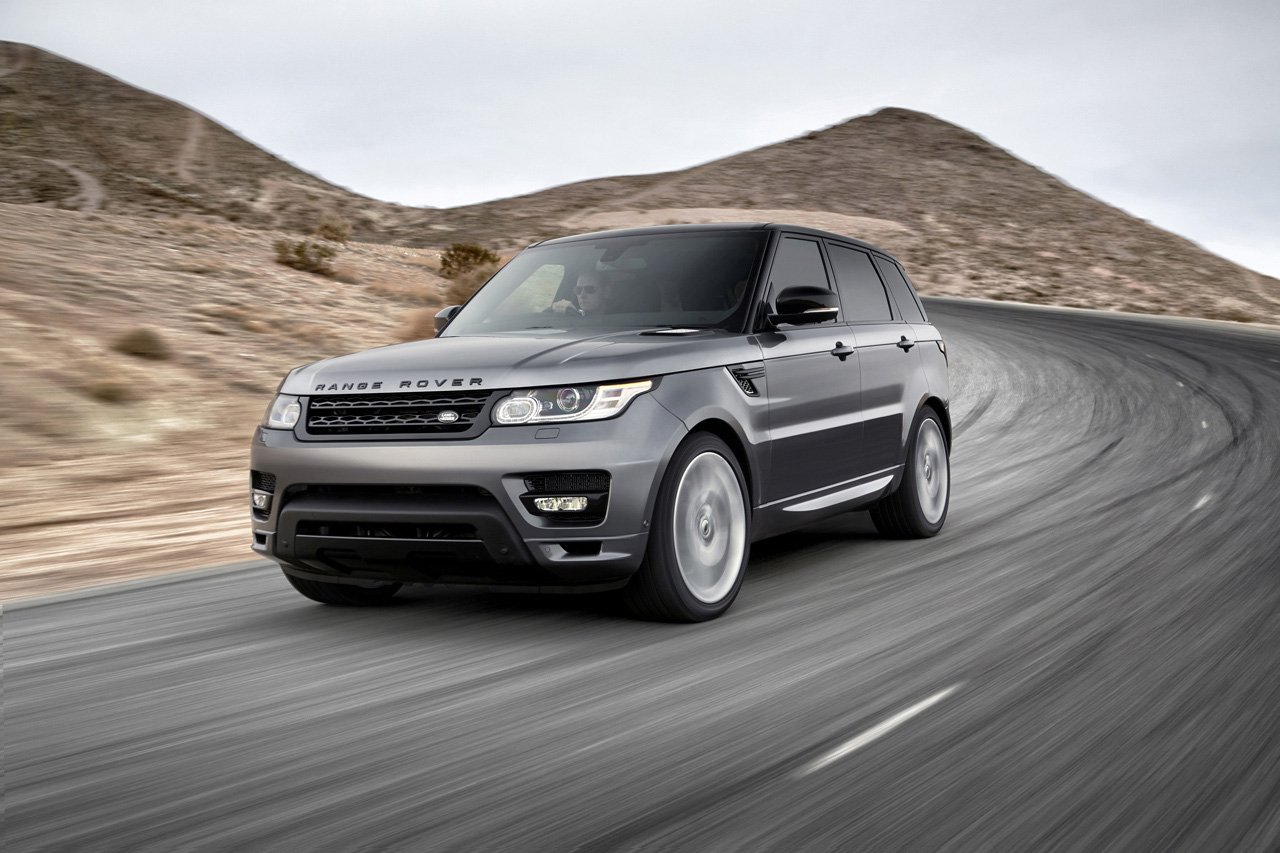 Nový Range Rover Sport: Shodil 400 kg a sveze 7 lidí