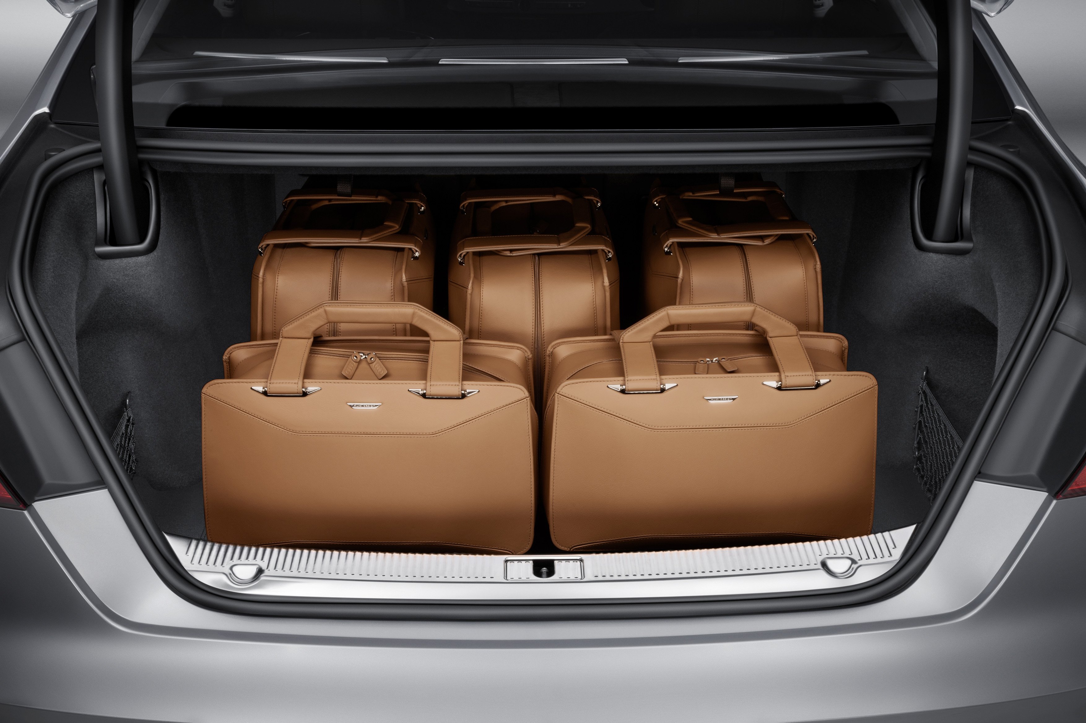 багажник audi q7 4l. объем багажника ауди. Audi tt roadster багажник. объем багажника ауди. Audi q7 2020 багажник.