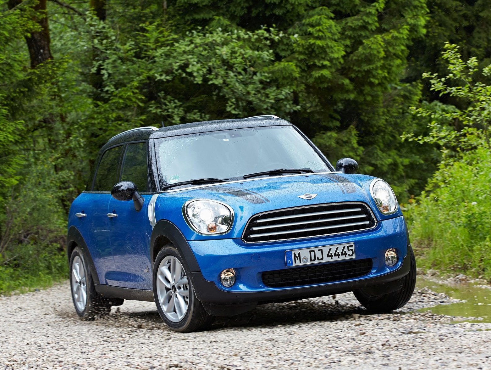 Mini Countryman a Paceman: Pohon všech kol i pro slabší motor