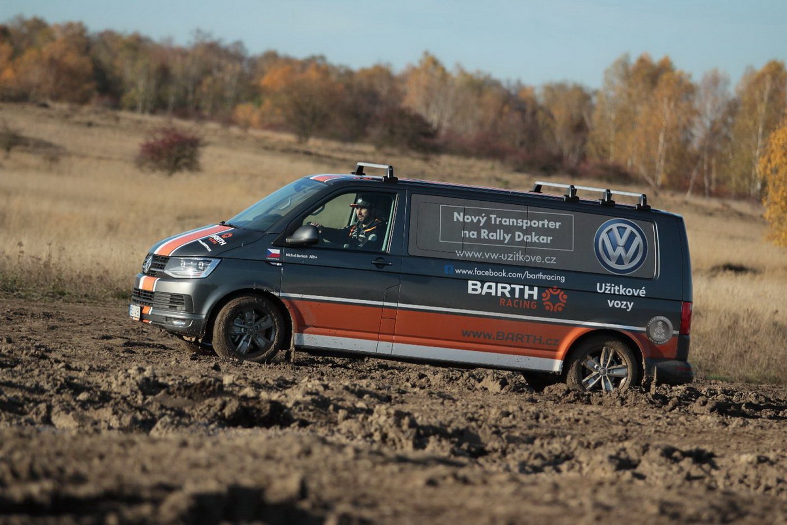 Na nadcházející Rallye Dakar se ukáže také nový VW Transporter T6 4Motion