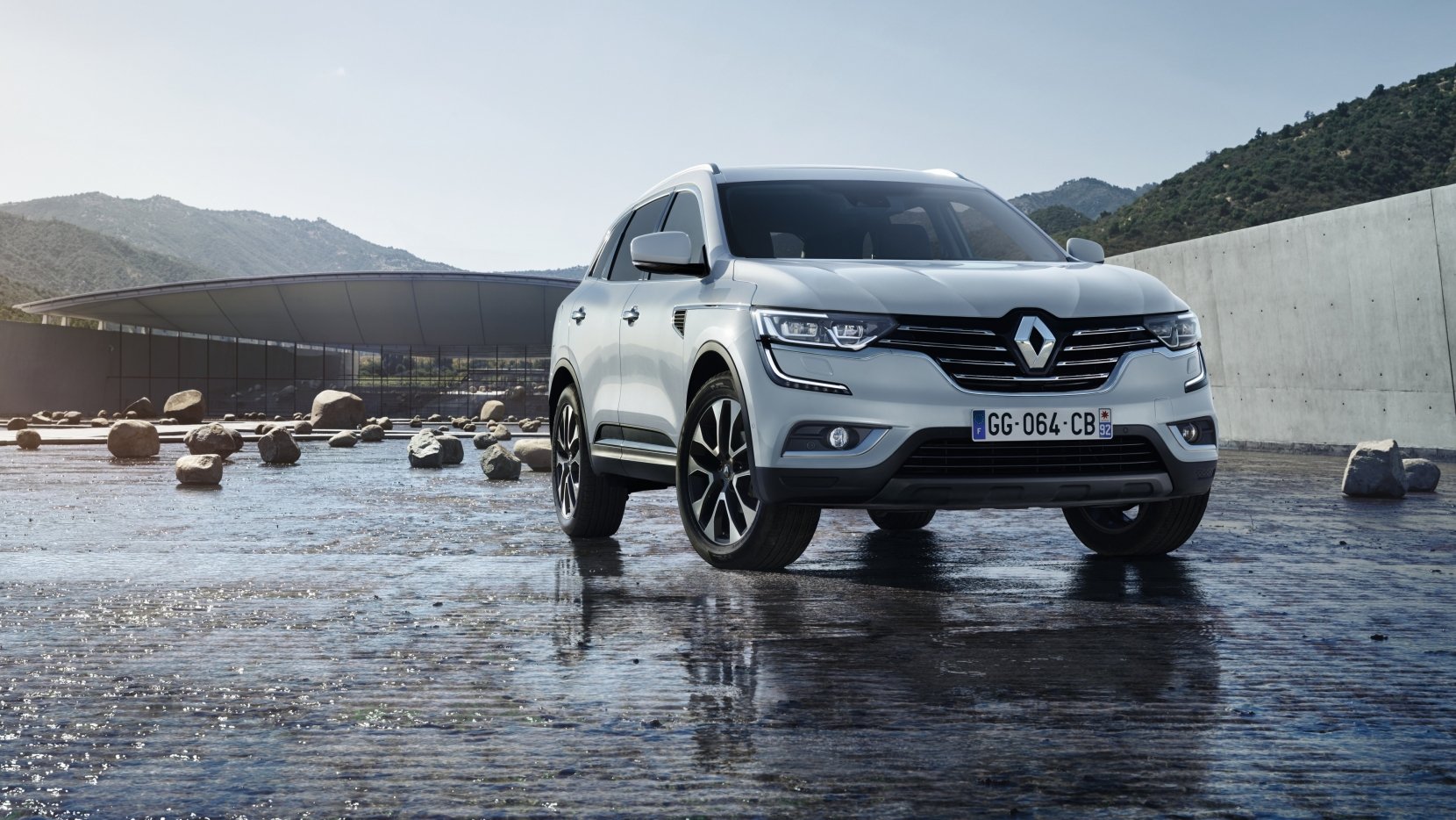 Ošklivý Renault Koleos je minulostí, nová generace je tady