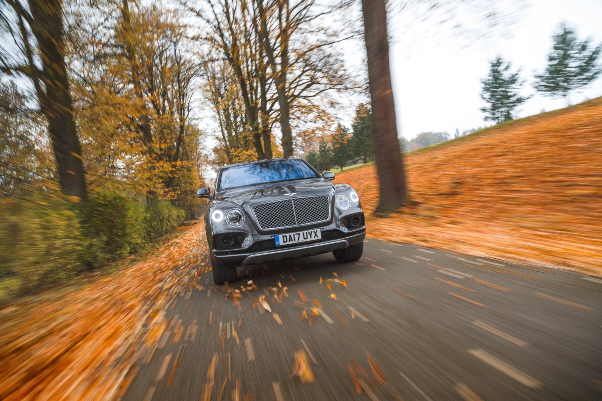 Bentley Bentayga vás přenese do lepšího světa