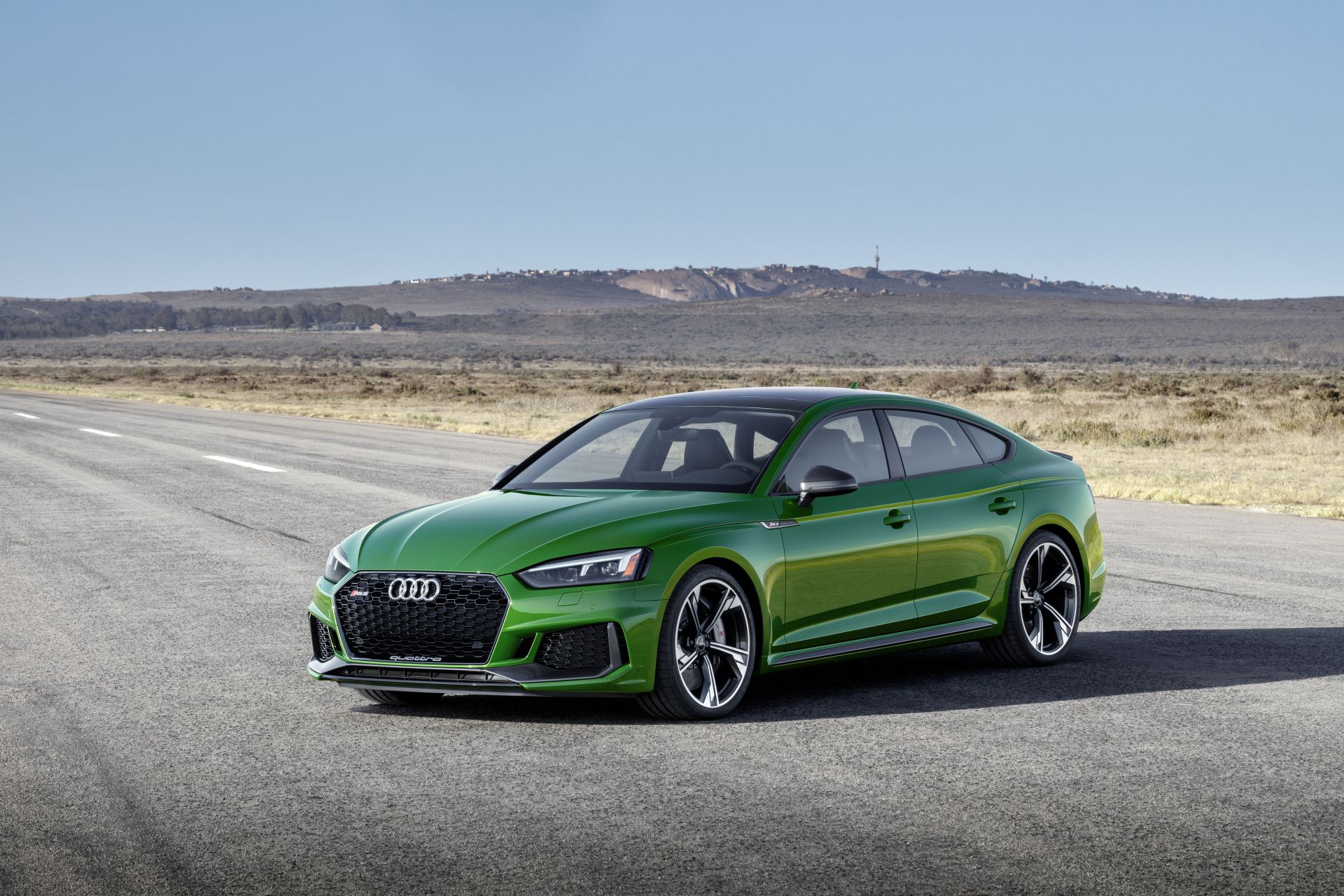 Audi RS5 v prodeji, dva miliony nestačí