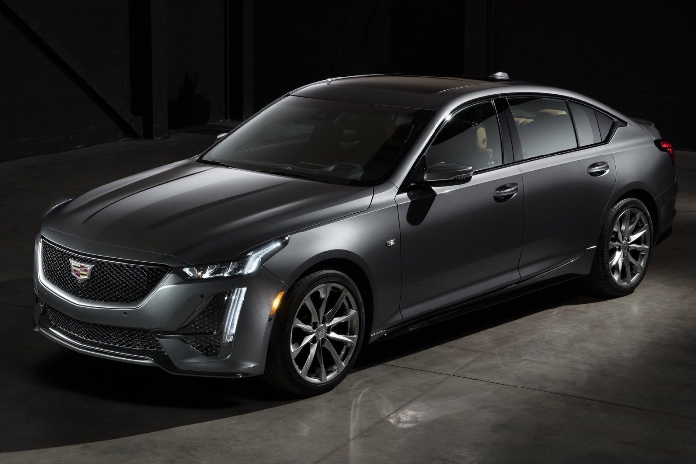 Cadillac CT5 – pro ty, kterým nejsou německé sedany po chuti